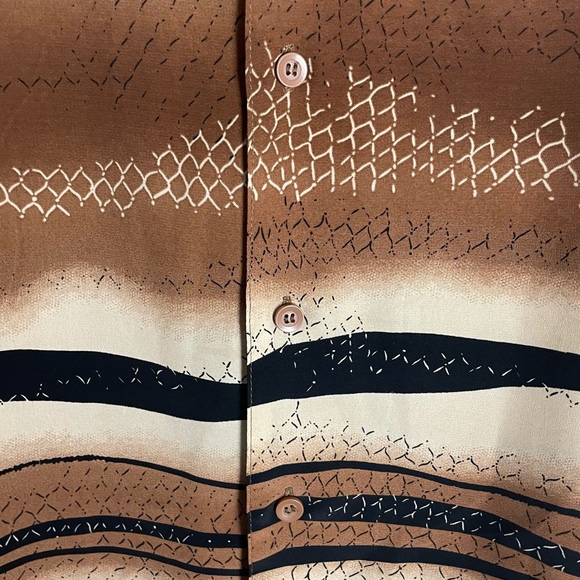 Mench Platinum Brown Button Up Short Sleeve Top XXL - Picture 4 of 5